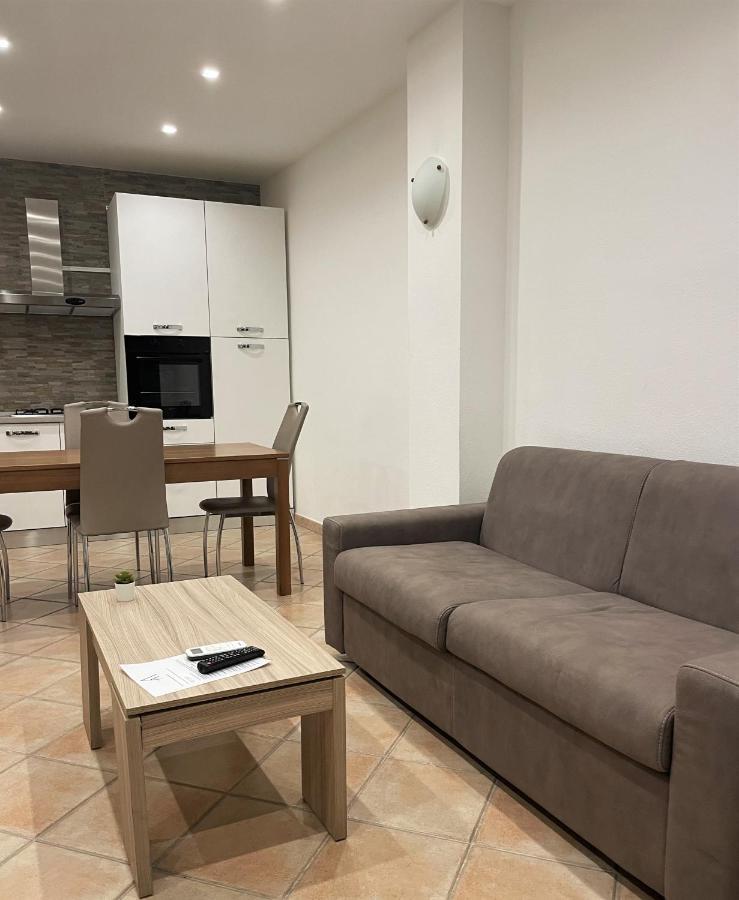 The Square Apartment Olbia Zewnętrze zdjęcie